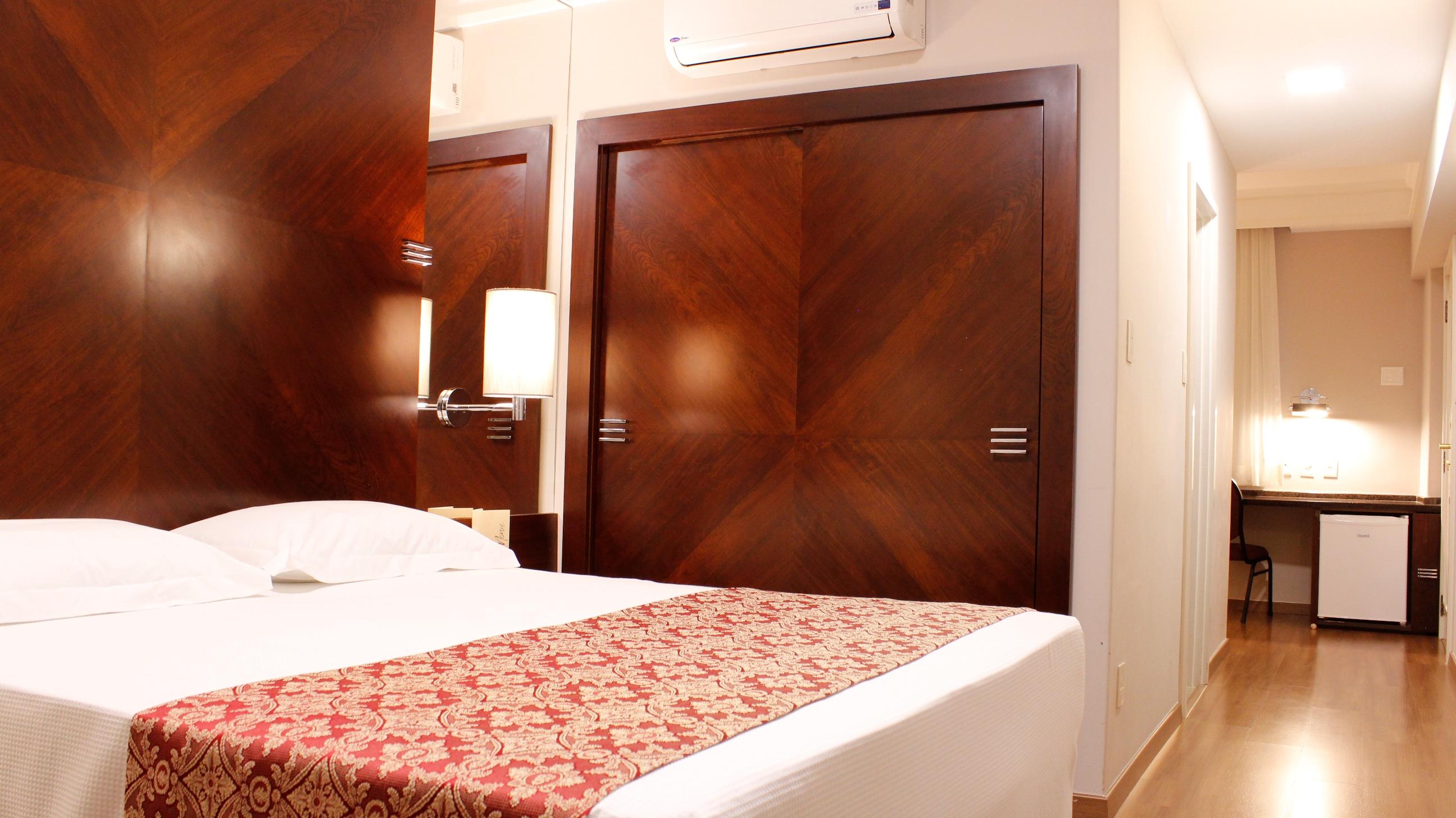 Hotel Bourbon Business