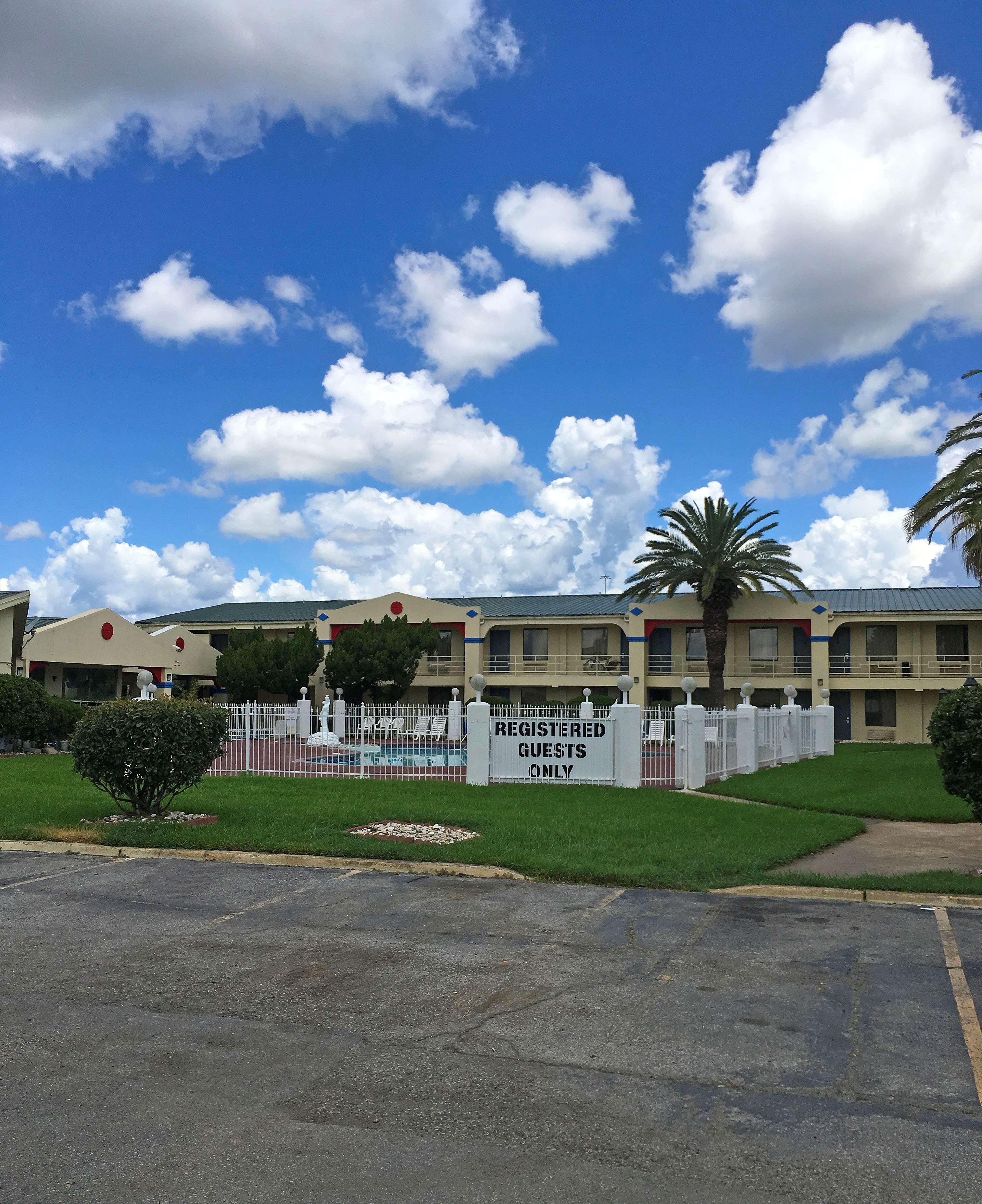 Hotel Bourbon Business