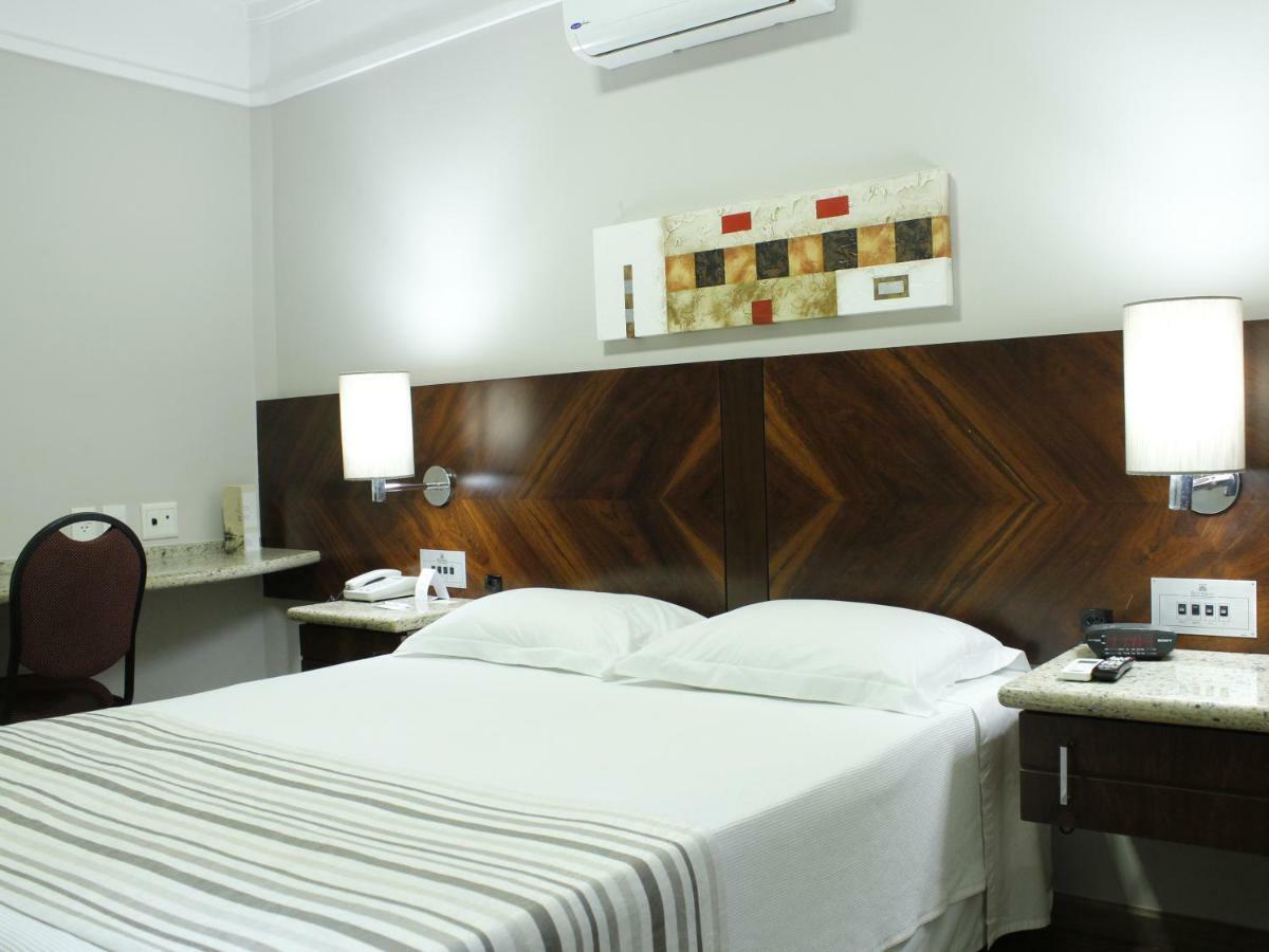 Hotel Bourbon Business