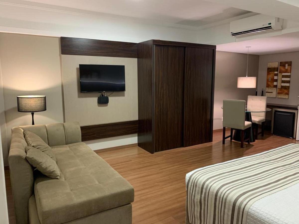 Bourbon Business Hotel